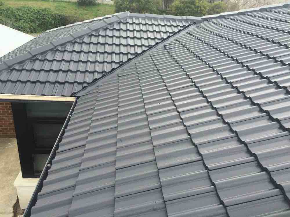 colorbond roofing service