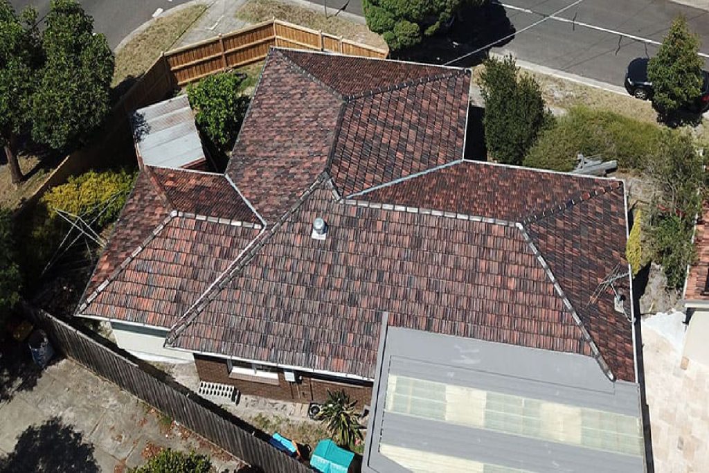 view of a house before roof restoration